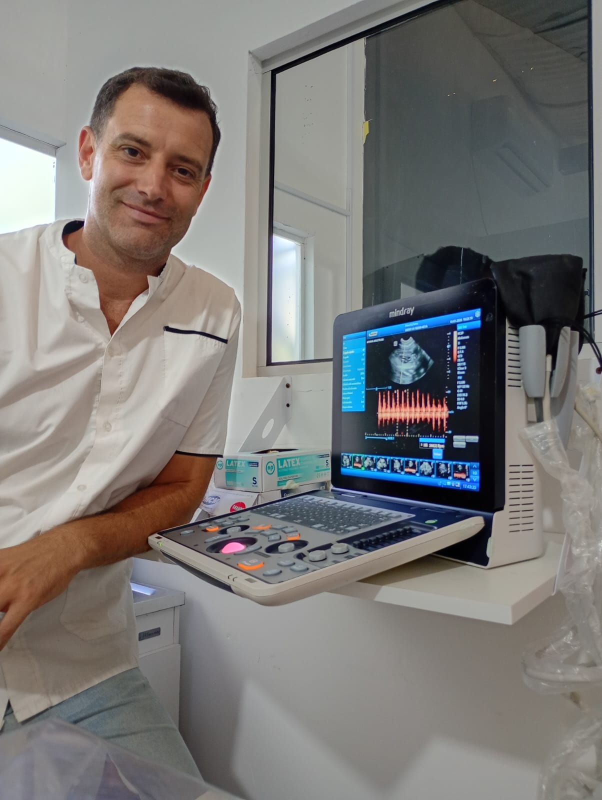 Especialidad en ecografía y atención personalizada: la nueva propuesta de la Veterinaria Dr. Muñoz en Funes 